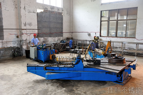 不銹鋼管加工設備 不銹鋼管加工設備